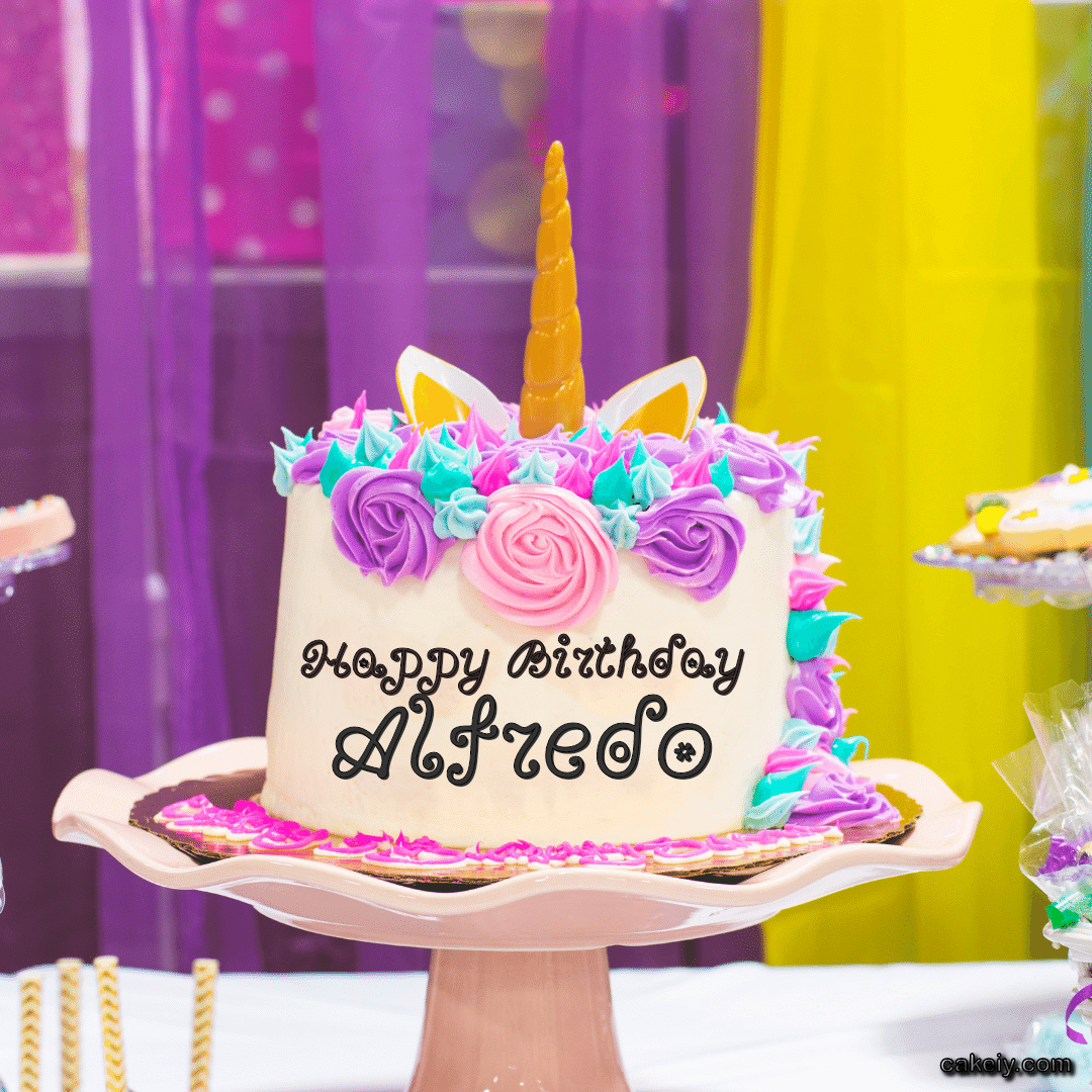 Unicorn Cake with Horn for Alfredo